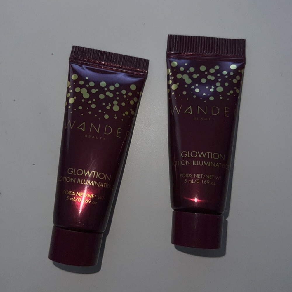 ❤️WANDER glowtion hydrating lotion